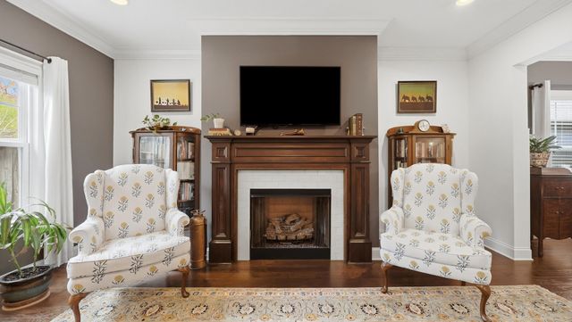 555 Deer Valley Drive, Hixson, TN 37343