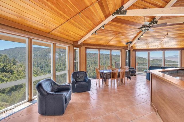 351 Canyon Vista, Los Gatos, CA 95033