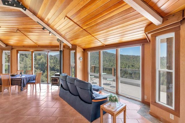 351 Canyon Vista, Los Gatos, CA 95033