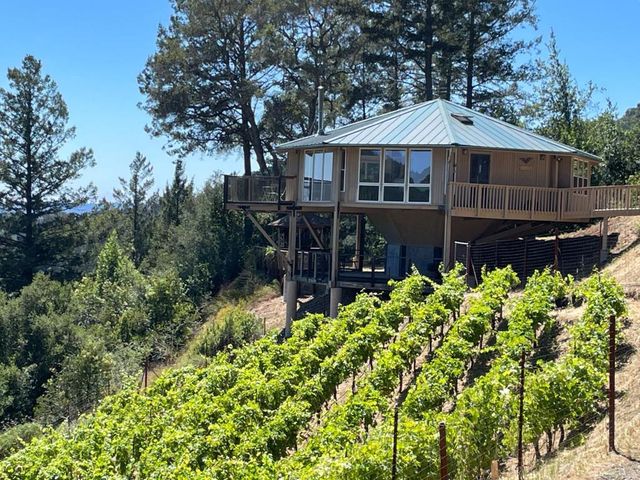 351 Canyon Vista, Los Gatos, CA 95033