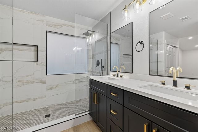 205 Derwent Place, Las Vegas, NV 89144