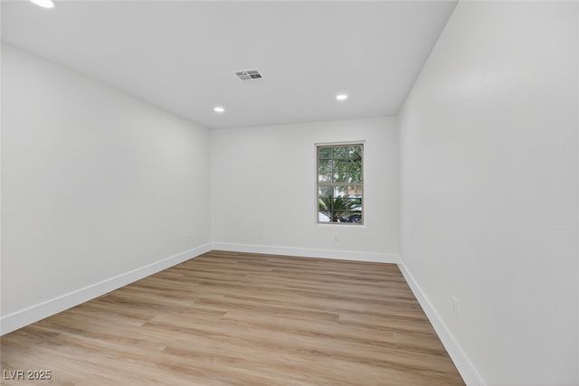 205 Derwent Place, Las Vegas, NV 89144