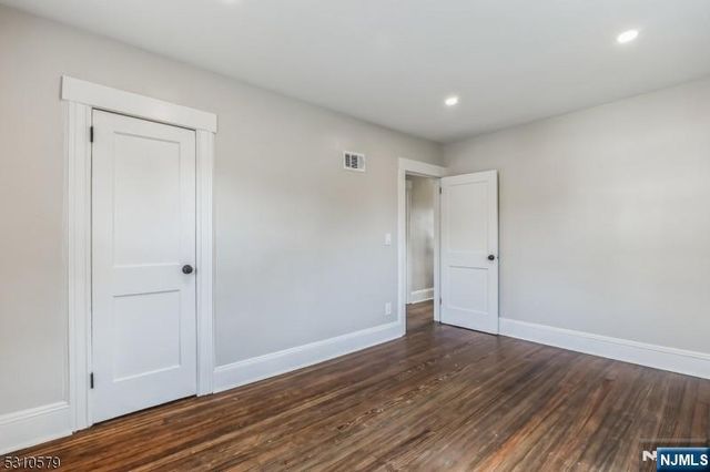1293 Beaumont Avenue, Teaneck, NJ 07666