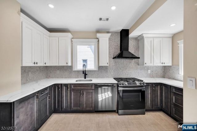 1293 Beaumont Avenue, Teaneck, NJ 07666