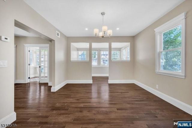 1293 Beaumont Avenue, Teaneck, NJ 07666