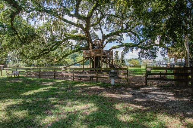 5065 Song Sparrow Way, Summerville, SC 29483