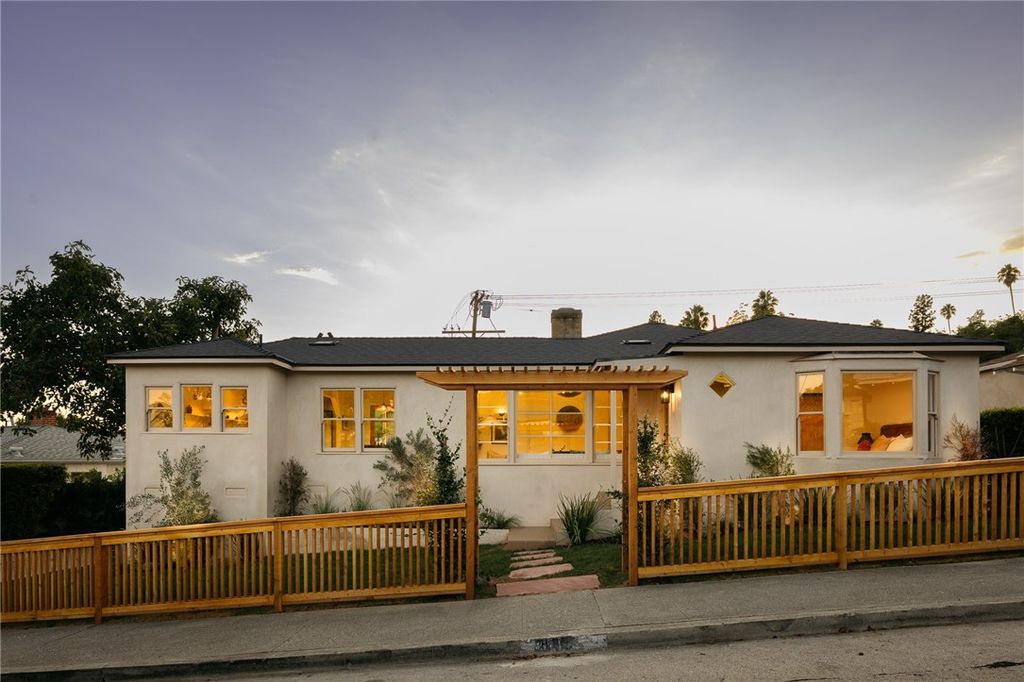 815 Cresthaven, Los Angeles, CA 90042 — photo 2