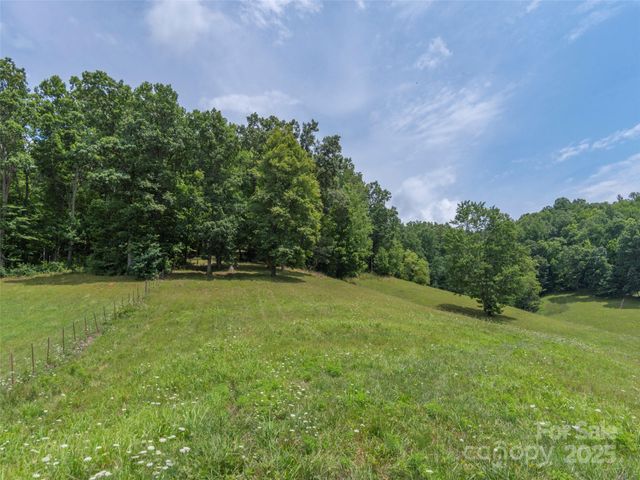 00 Bark Trail, Waynesville, NC 28786