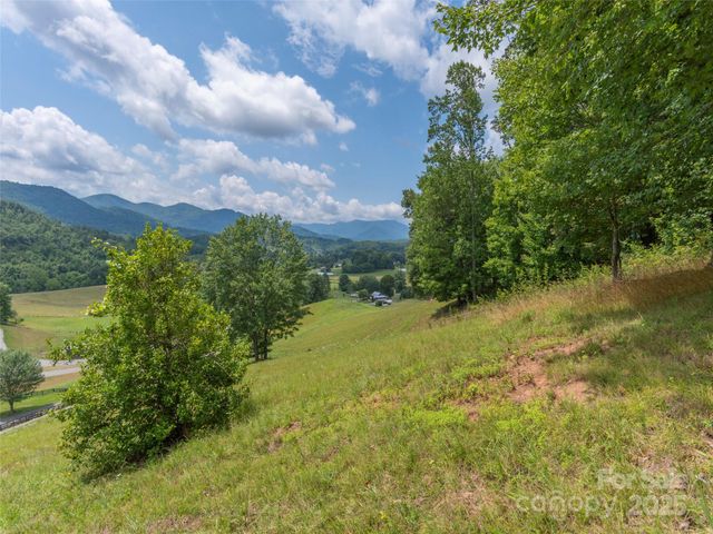 00 Bark Trail, Waynesville, NC 28786