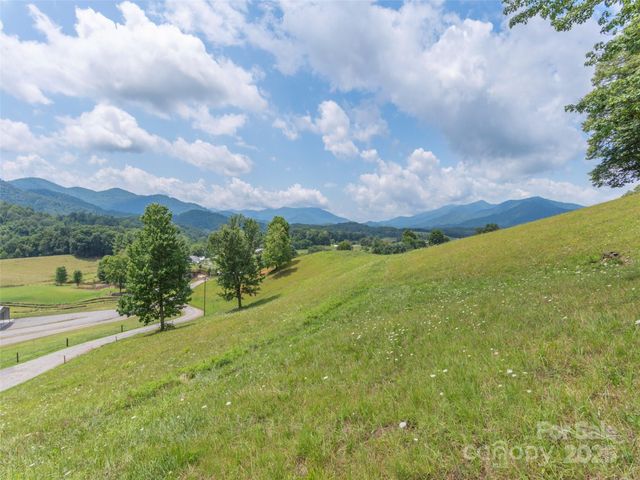 00 Bark Trail, Waynesville, NC 28786