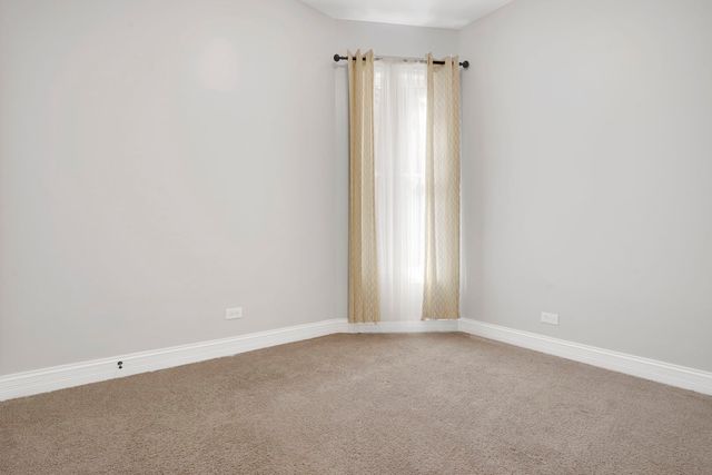 6607 S Ingleside Avenue, Chicago, IL 60637