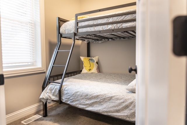 6607 S Ingleside Avenue, Chicago, IL 60637