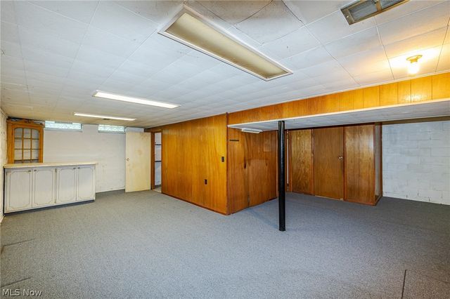9609 Alexander Road, Garfield Heights, OH 44125