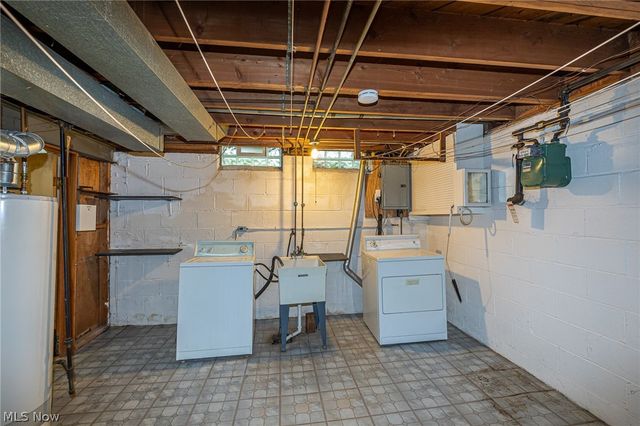 9609 Alexander Road, Garfield Heights, OH 44125