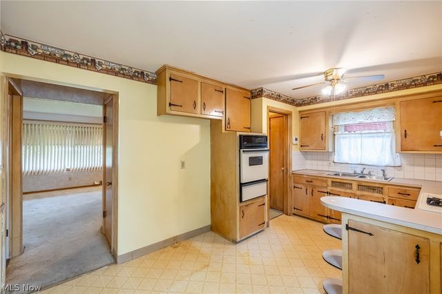 9609 Alexander Road, Garfield Heights, OH 44125
