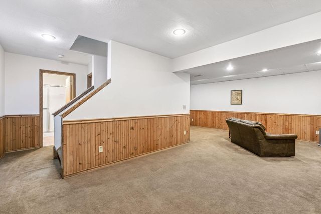 13893 Redwood Street NW, Andover, MN 55304