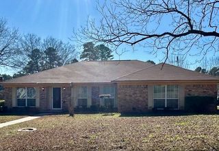 510 Cynthia Drive, Longview, TX 75605