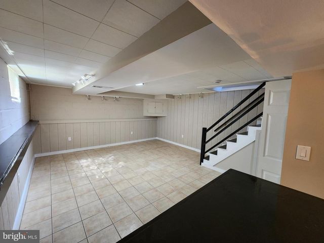 1925 EWALD AVE, Baltimore, MD 21222