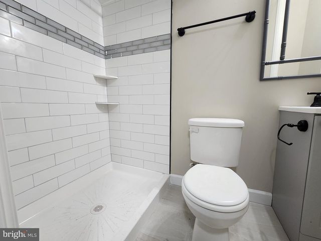 1925 EWALD AVE, Baltimore, MD 21222