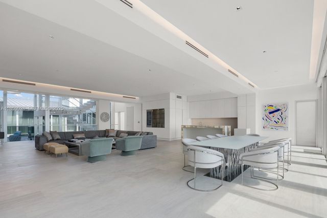 7815 Atlantic Way, Miami Beach, FL 33141