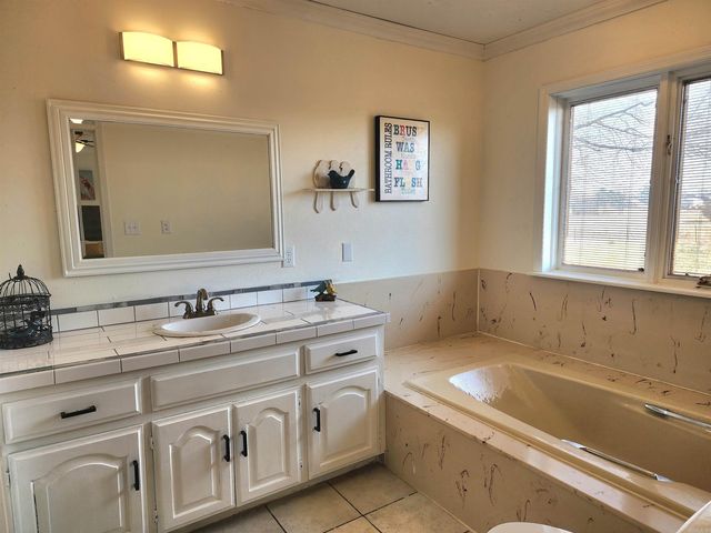 212 Wolf Branch Road, Greenbrier, AR 72058