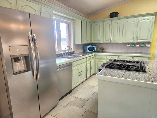 212 Wolf Branch Road, Greenbrier, AR 72058