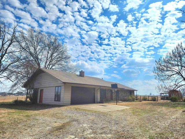 212 Wolf Branch Road, Greenbrier, AR 72058