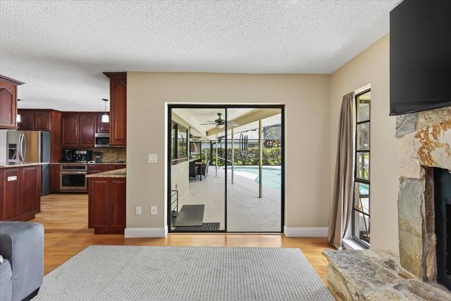 4872 HAWKSHEAD PARK, Sarasota, FL 34241
