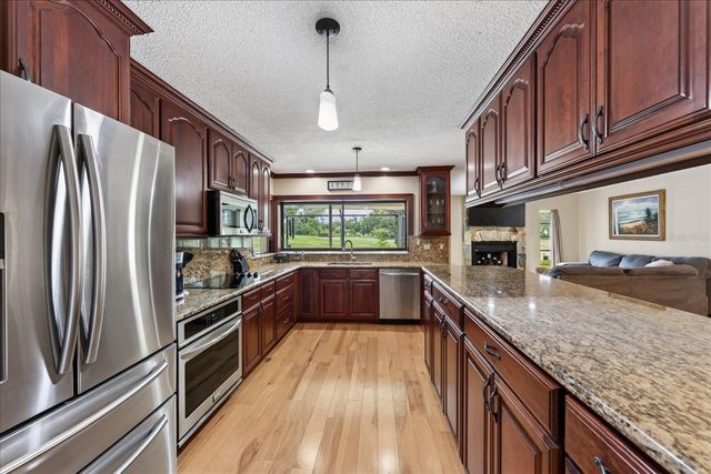 4872 HAWKSHEAD PARK, Sarasota, FL 34241