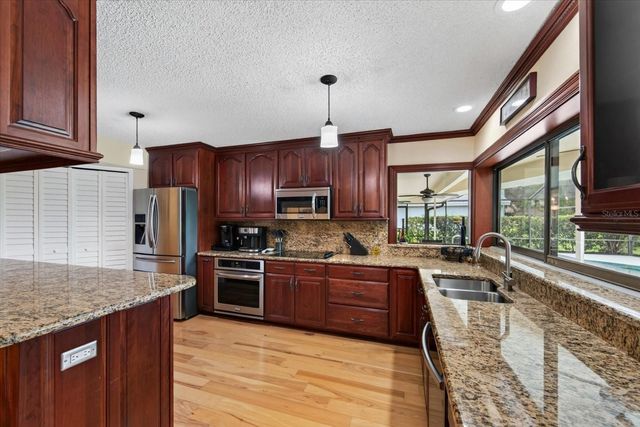 4872 HAWKSHEAD PARK, Sarasota, FL 34241
