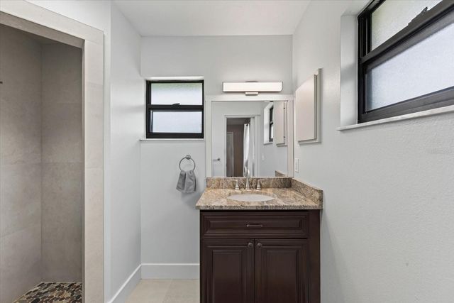4872 HAWKSHEAD PARK, Sarasota, FL 34241