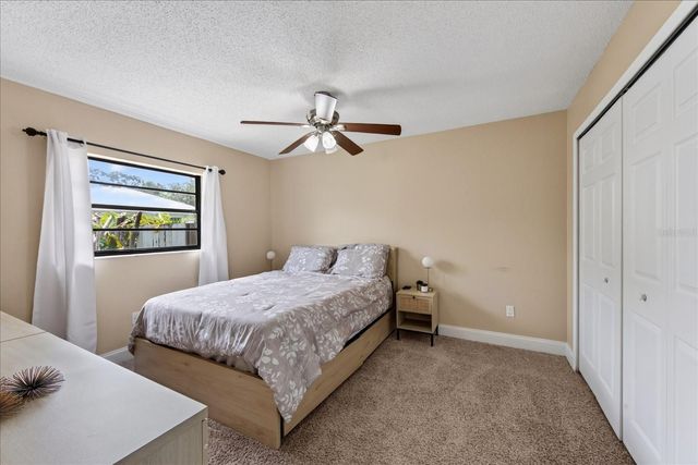 4872 HAWKSHEAD PARK, Sarasota, FL 34241