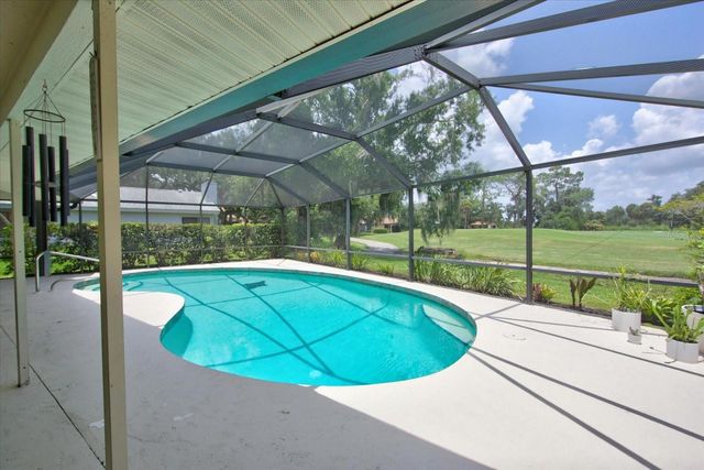 4872 HAWKSHEAD PARK, Sarasota, FL 34241
