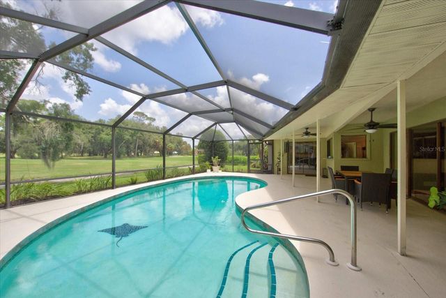 4872 HAWKSHEAD PARK, Sarasota, FL 34241