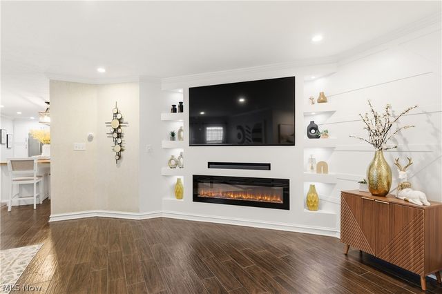 3809 Revere Court, Cleveland, OH 44109