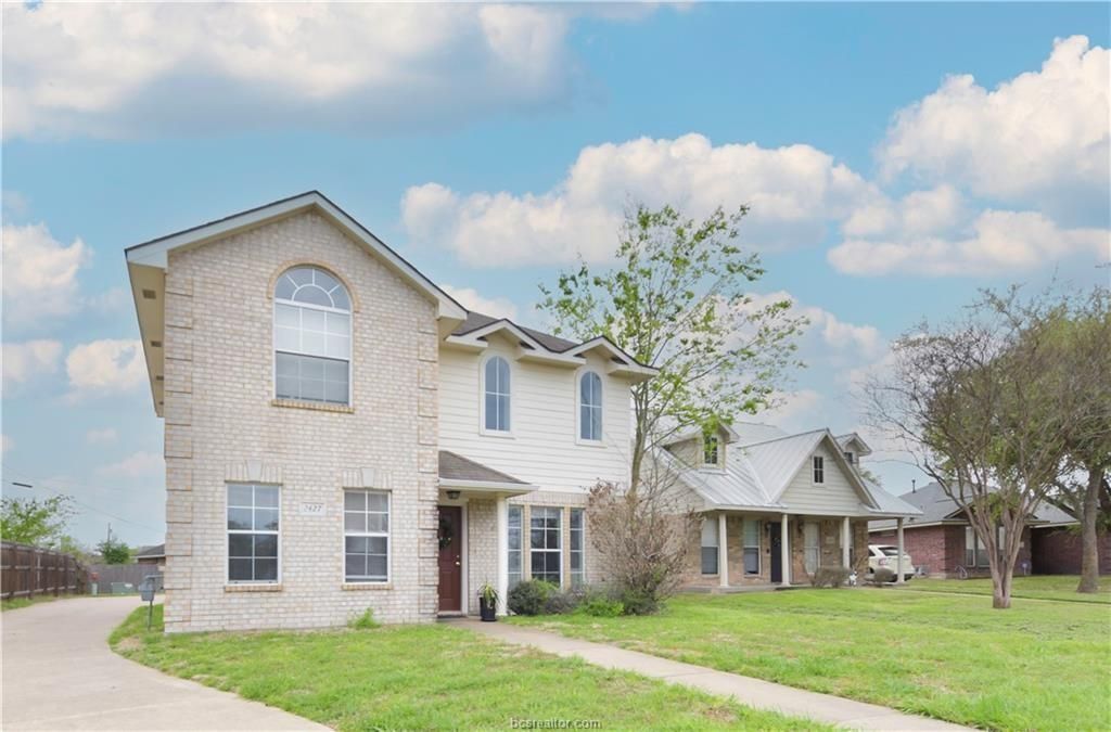 2427 Pintail Loop, College Station, TX 77845