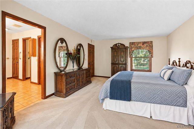 9615 The Maples, Clarence, NY 14031