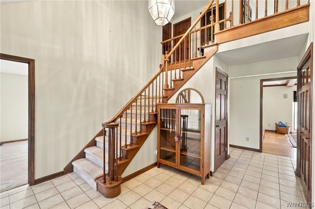 9615 The Maples, Clarence, NY 14031