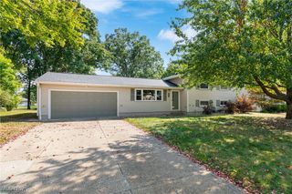 9933 Cynthia Drive, Twinsburg, OH 44087