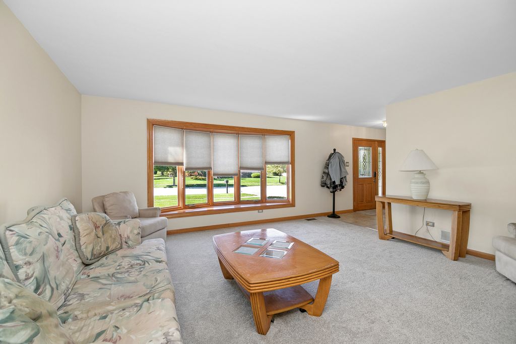 1163 Walter Street, Lemont, IL 60439 — photo 4