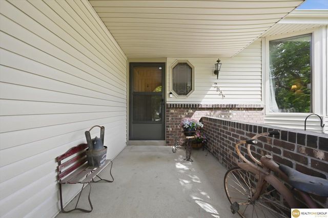 2835 S 146th Street, Omaha, NE 68144