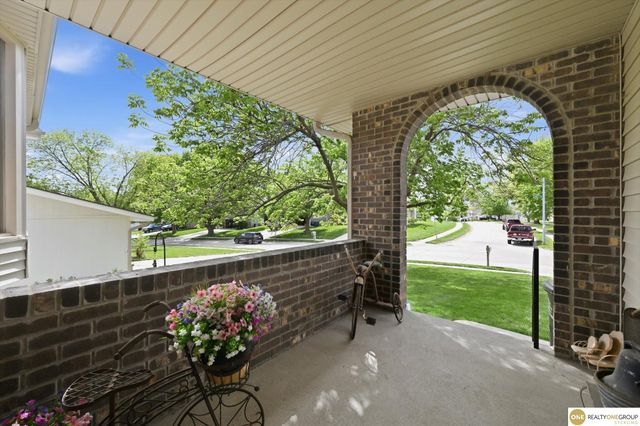 2835 S 146th Street, Omaha, NE 68144