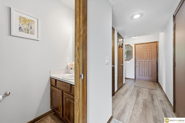 2835 S 146th Street, Omaha, NE 68144