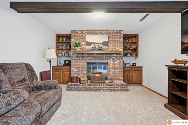 2835 S 146th Street, Omaha, NE 68144