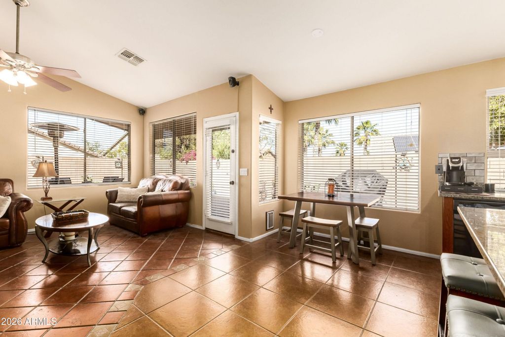 Image 16 of property listing at 42574 W Chambers Drive, Maricopa, AZ 85138