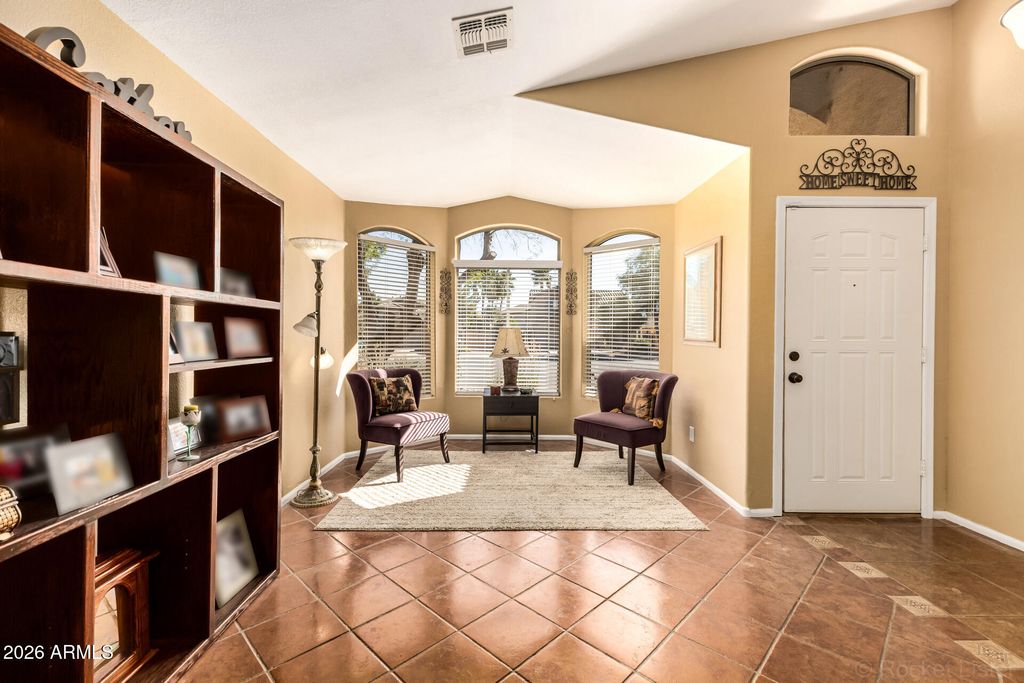 Image 6 of property listing at 42574 W Chambers Drive, Maricopa, AZ 85138