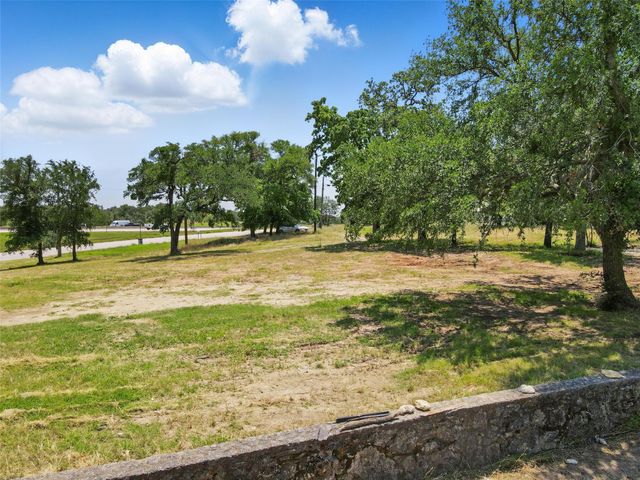8501 Heron Drive, Fort Worth, TX 76108