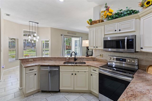 1190 DEER LAKE CIRCLE, Apopka, FL 32712