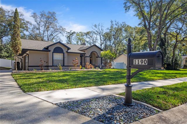1190 DEER LAKE CIRCLE, Apopka, FL 32712