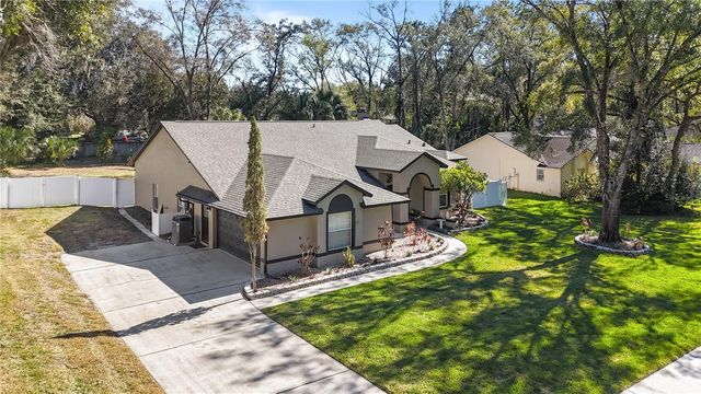 1190 DEER LAKE CIRCLE, Apopka, FL 32712